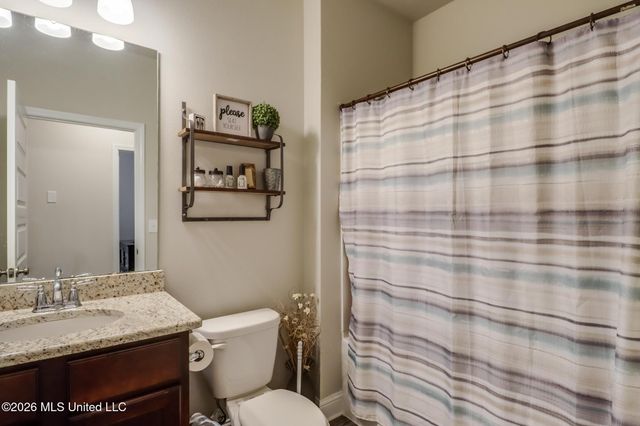 8456 Rock Glen Road, Biloxi, MS 39532