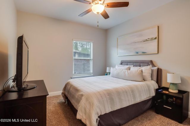 8456 Rock Glen Road, Biloxi, MS 39532