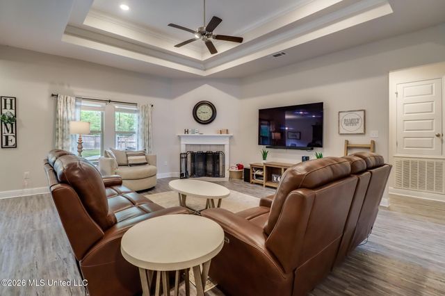 8456 Rock Glen Road, Biloxi, MS 39532