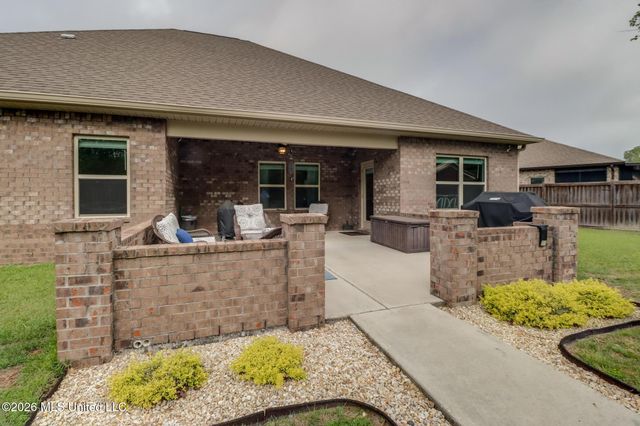 8456 Rock Glen Road, Biloxi, MS 39532