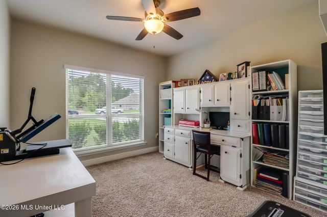 8456 Rock Glen Road, Biloxi, MS 39532