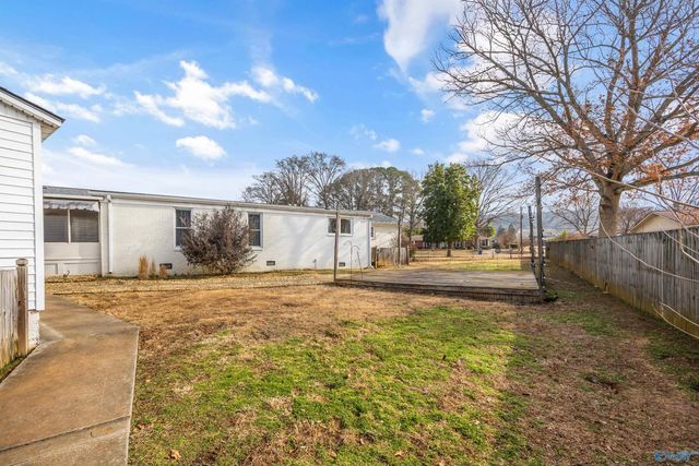 3204 Beverly Drive SW, Huntsville, AL 35801