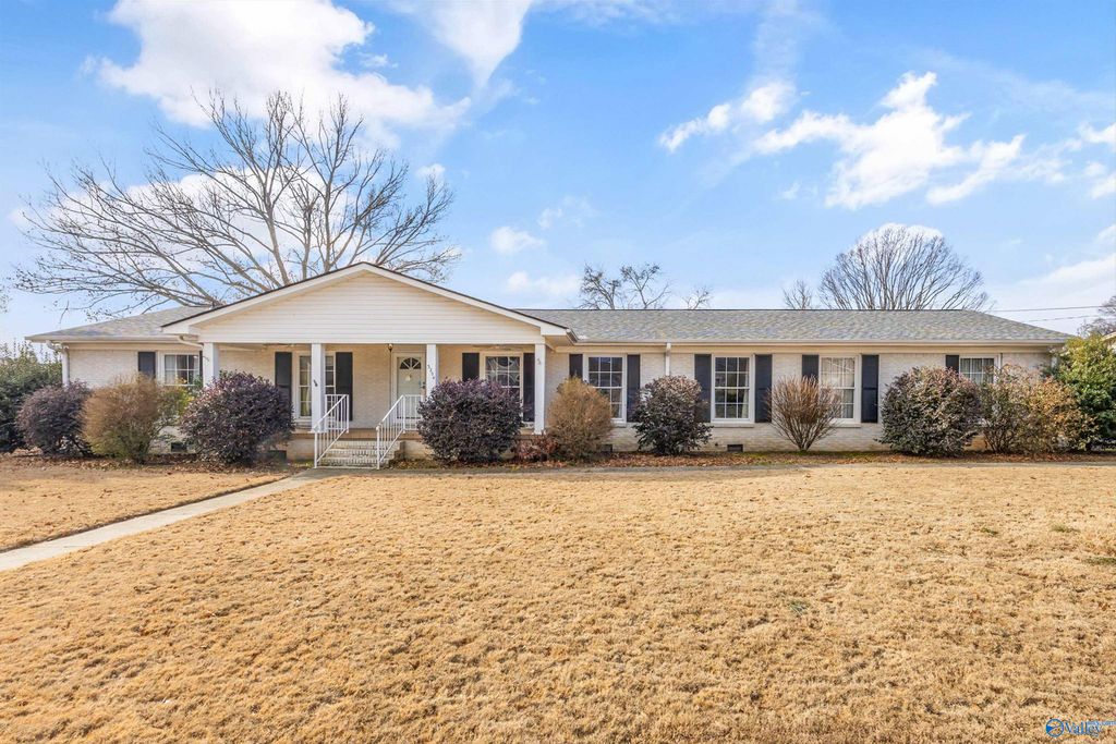 3204 Beverly Drive SW, Huntsville, AL 35801