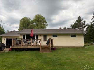 272 S 5 Mile Road, Homer Twp, MI 48640