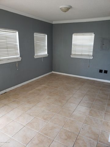 1011 S Hopkins Avenue B, Titusville, FL 32780