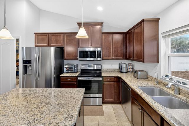 9977 SW 51ST COURT, Ocala, FL 34476