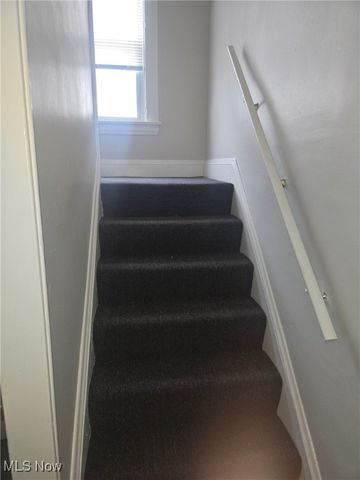 10002 Parkview Avenue, Garfield Heights, OH 44125