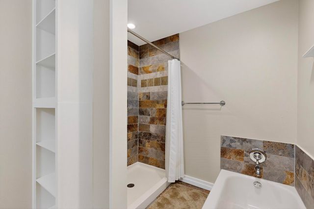 2895 Honey Bee Lane, Wills Point, TX 75169
