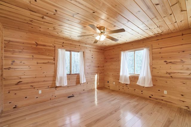 12207 9 Mile Road, Kaleva, MI 49645