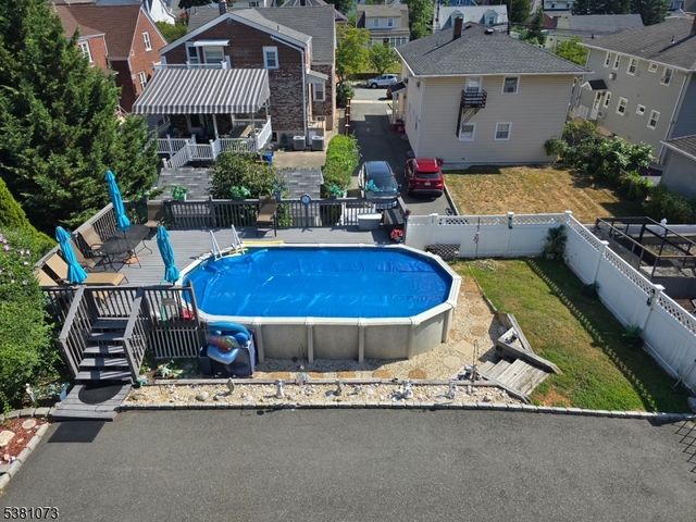 40 Scoles Ave, Clifton City, NJ 07012