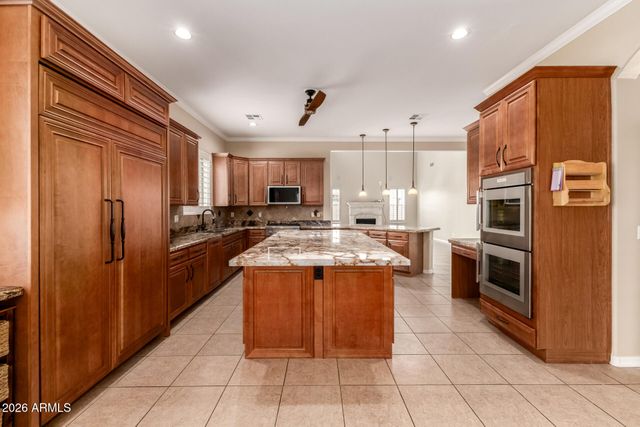 949 E BENRICH Drive, Gilbert, AZ 85295