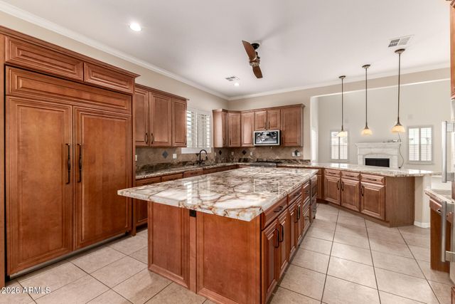 949 E BENRICH Drive, Gilbert, AZ 85295