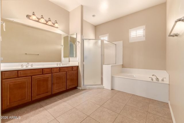 949 E BENRICH Drive, Gilbert, AZ 85295