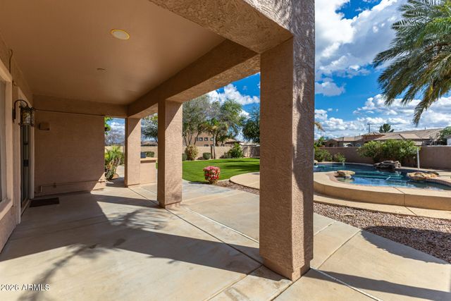 949 E BENRICH Drive, Gilbert, AZ 85295