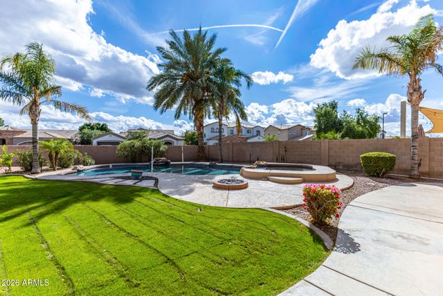 949 E BENRICH Drive, Gilbert, AZ 85295