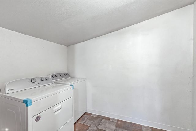 1424 West Street, Muskegon, MI 49442