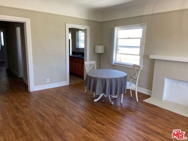 4535 W 11Th Place, Los Angeles, CA 90019