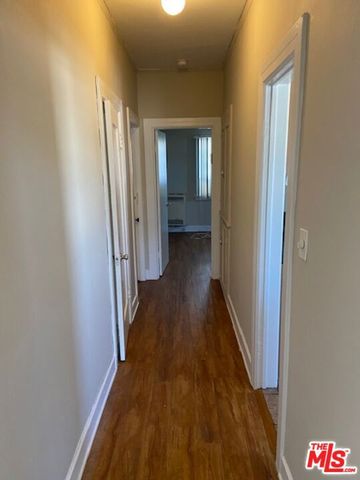 4535 W 11Th Place, Los Angeles, CA 90019