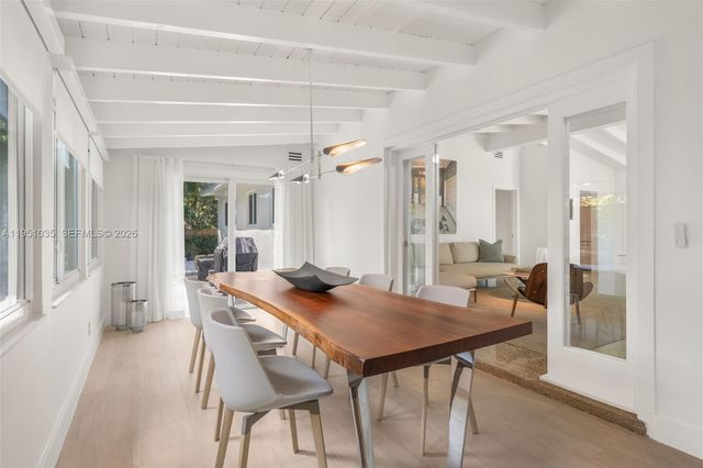 1040 NE 85th St, Miami, FL 33138