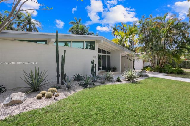 1040 NE 85th St, Miami, FL 33138