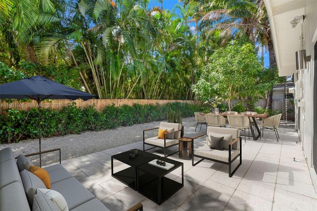 1040 NE 85th St, Miami, FL 33138