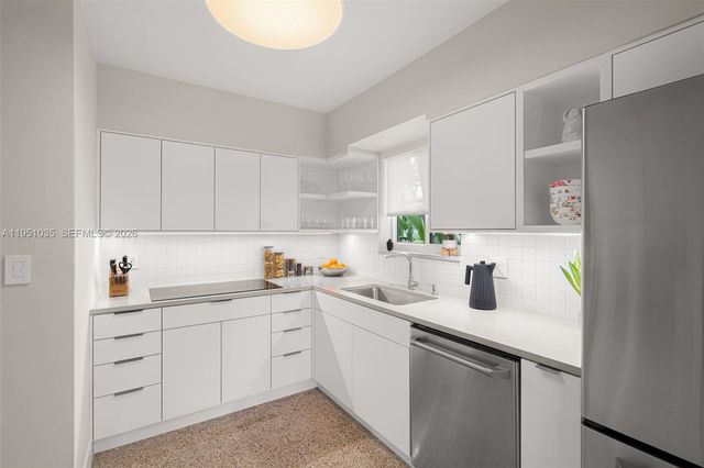 1040 NE 85th St, Miami, FL 33138