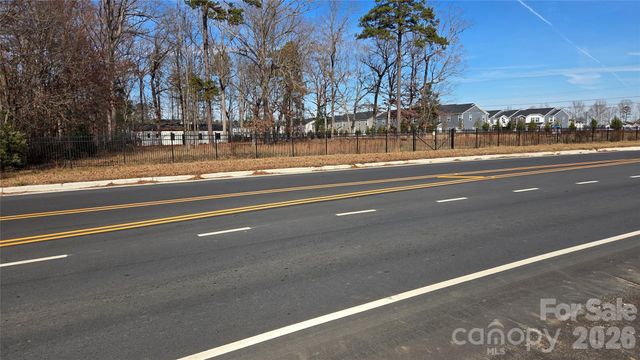 9121 Hutchinson Lane, Charlotte, NC 28216