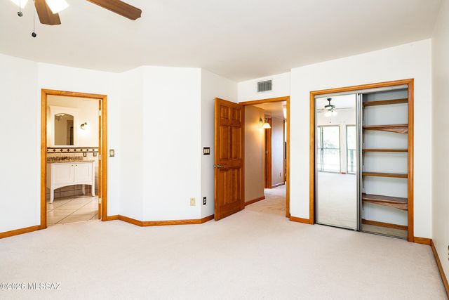 6610 E Circulo Invierno, Tucson, AZ 85750