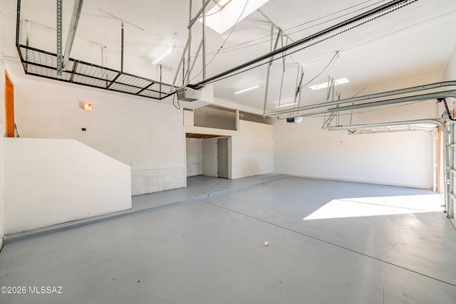 6610 E Circulo Invierno, Tucson, AZ 85750