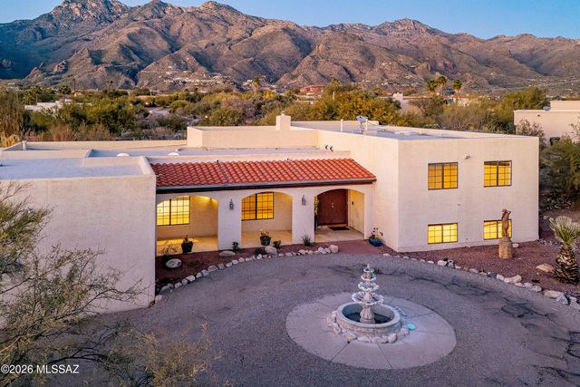 6610 E Circulo Invierno, Tucson, AZ 85750