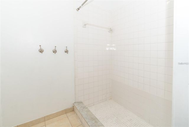 1220 EASTON STREET, Orlando, FL 32825