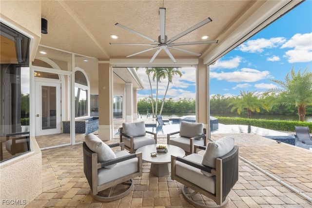 5764 Staysail CT, Cape Coral, FL 33914