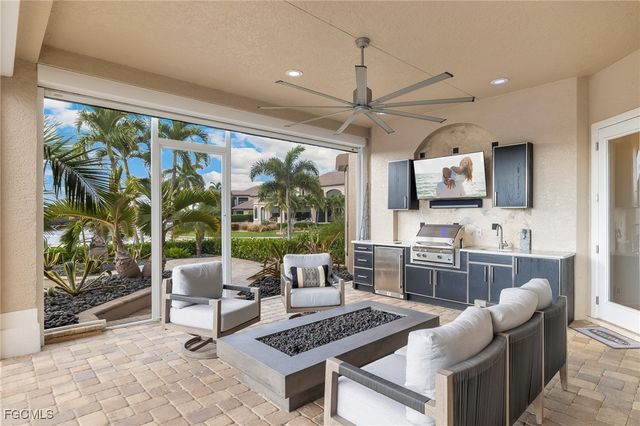 5764 Staysail CT, Cape Coral, FL 33914