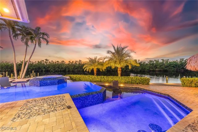 5764 Staysail CT, Cape Coral, FL 33914