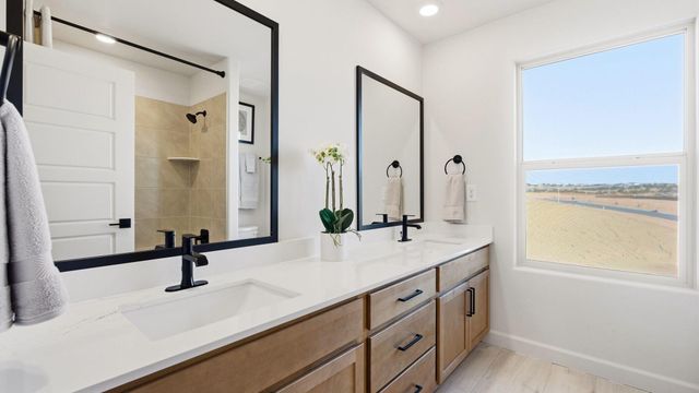 4183 Silver Springs Road NE, Rio Rancho, NM 87144