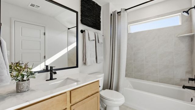 4183 Silver Springs Road NE, Rio Rancho, NM 87144