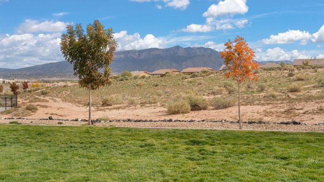 4183 Silver Springs Road NE, Rio Rancho, NM 87144