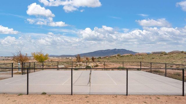 4183 Silver Springs Road NE, Rio Rancho, NM 87144