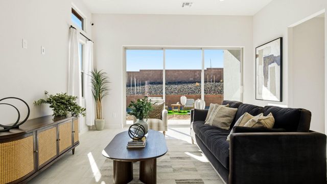 4183 Silver Springs Road NE, Rio Rancho, NM 87144