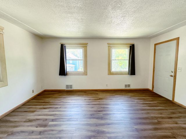 1332 Logan Avenue N, Minneapolis, MN 55411