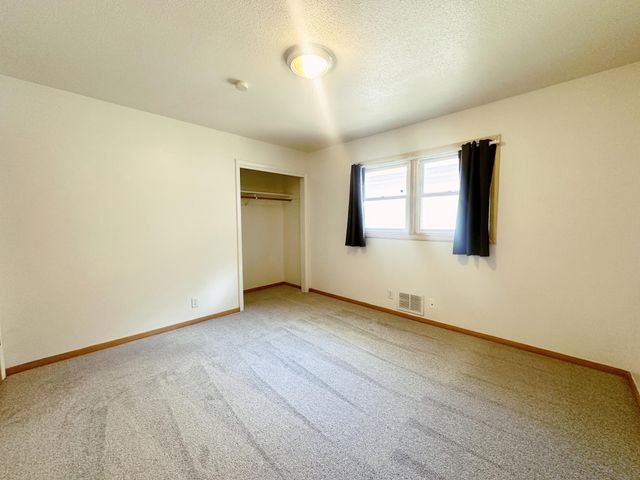 1332 Logan Avenue N, Minneapolis, MN 55411