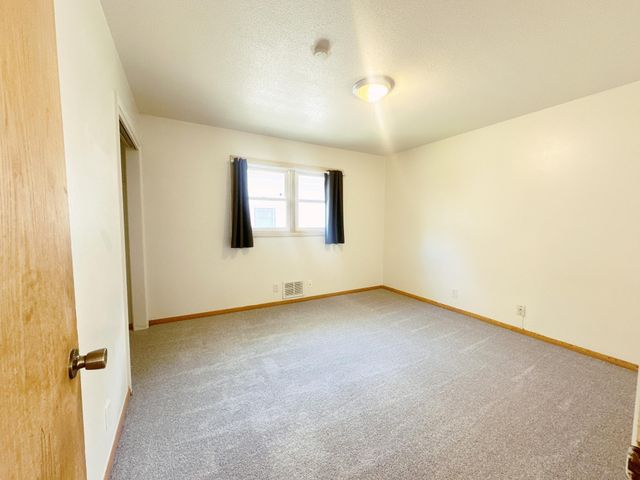 1332 Logan Avenue N, Minneapolis, MN 55411