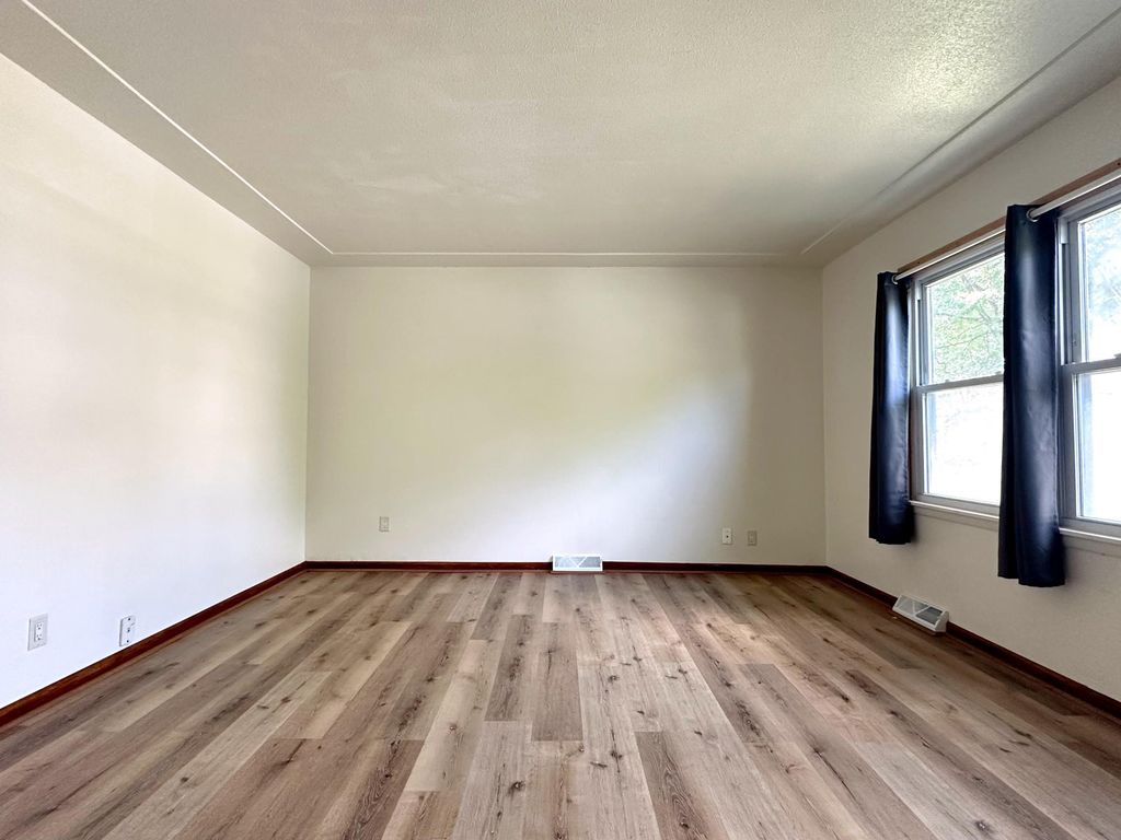 1332 Logan Avenue N, Minneapolis, MN 55411 — photo 5