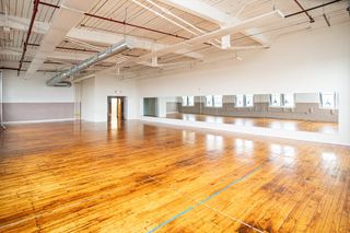 145 Globe St 2E, Fall River, MA 02724