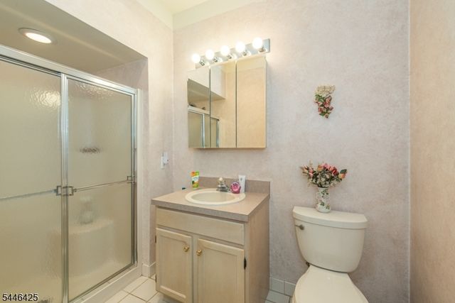 1316 Richmond Rd 316, West Milford Twp., NJ 07480