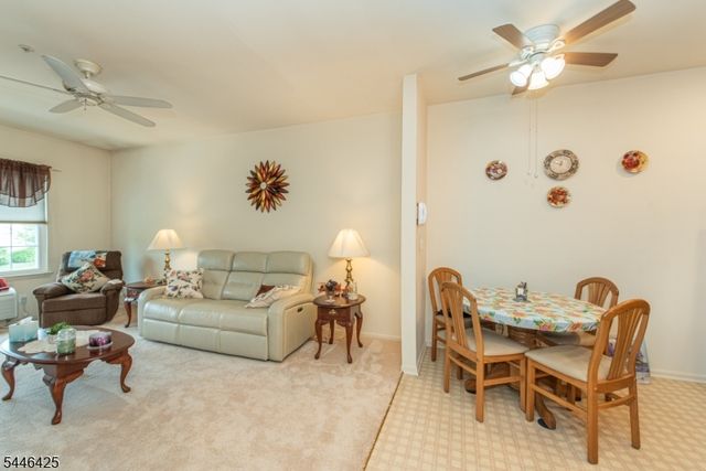 1316 Richmond Rd 316, West Milford Twp., NJ 07480