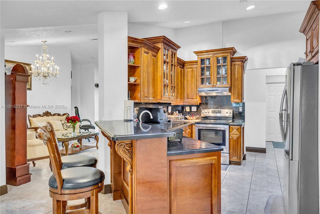 3462 Harness Cir, Wellington, FL 33449