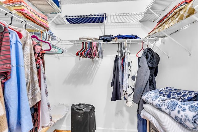 3462 Harness Cir, Wellington, FL 33449