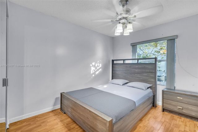 3462 Harness Cir, Wellington, FL 33449