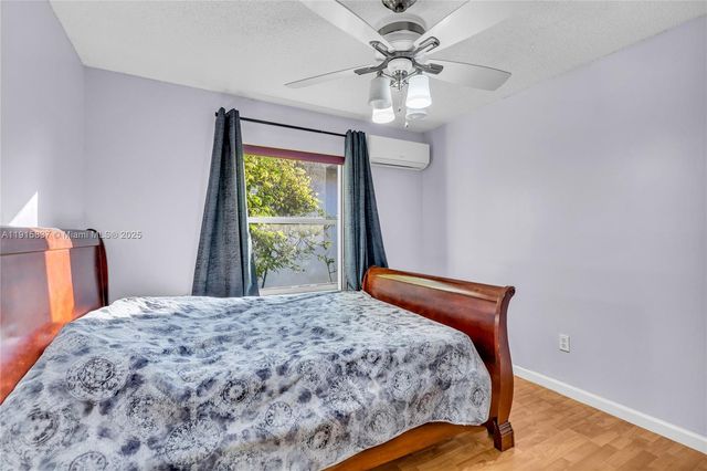 3462 Harness Cir, Wellington, FL 33449